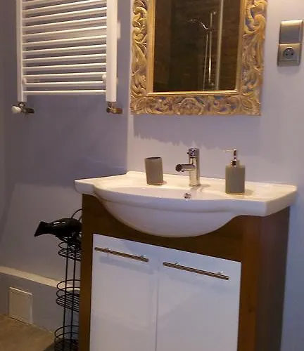 Center I شقة غدانسك